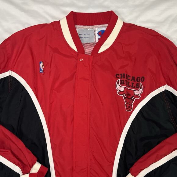 Champion Chicago Bulls Pregame Warm-Up Jacket Size XL Red Black VTG 90s RARE MJ - Picture 2 of 16